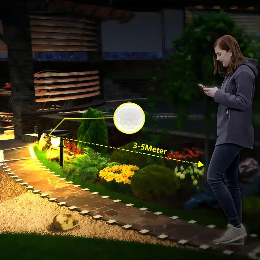 Aurevia™ Verge PIR Solar Security Light